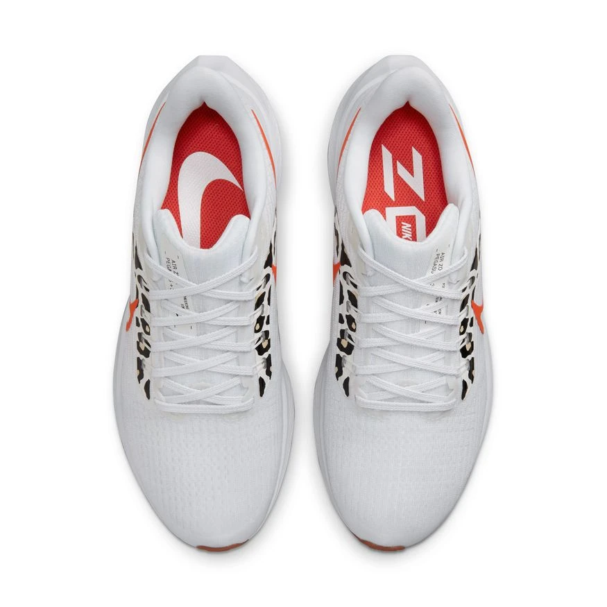 Nike Women's Air Zoom Pegasus 39 (100 - White/Team Orange/Platinum Tint) 4 Nike Women's Air Zoom Pegasus 39 (100 - White/Team Orange/Platinum Tint) - Image 4