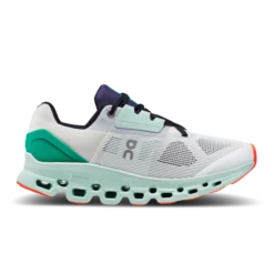 On Women’s Cloudstratus (Undyed-White/Creek)